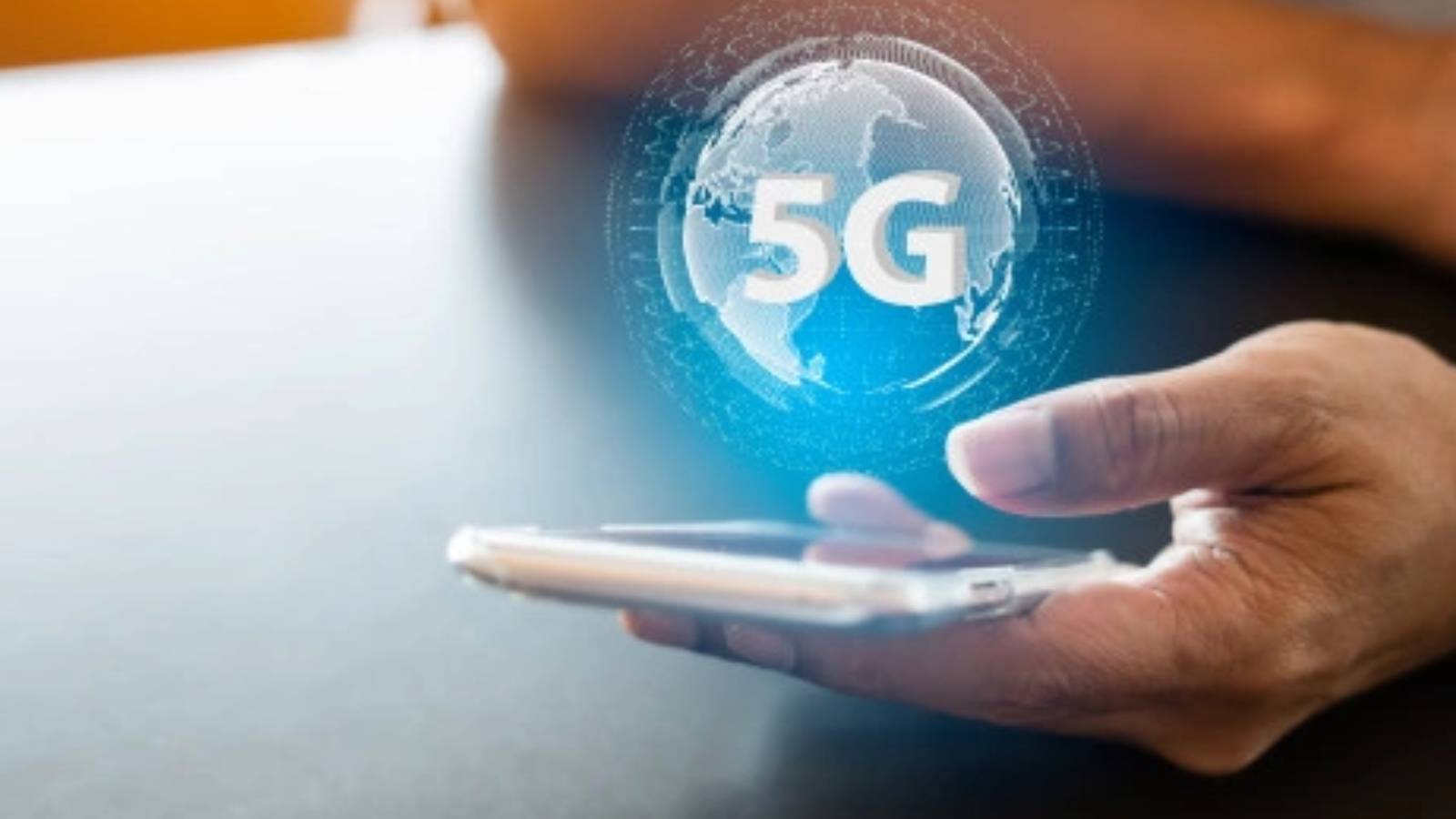 Qualcomm and NTT DOCOMO Enable World's First Commercialization of 5G Sub-6 GHz Carrier Aggregation in Japan