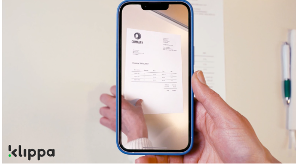 How to Process Invoices Digitally With OCR and AI