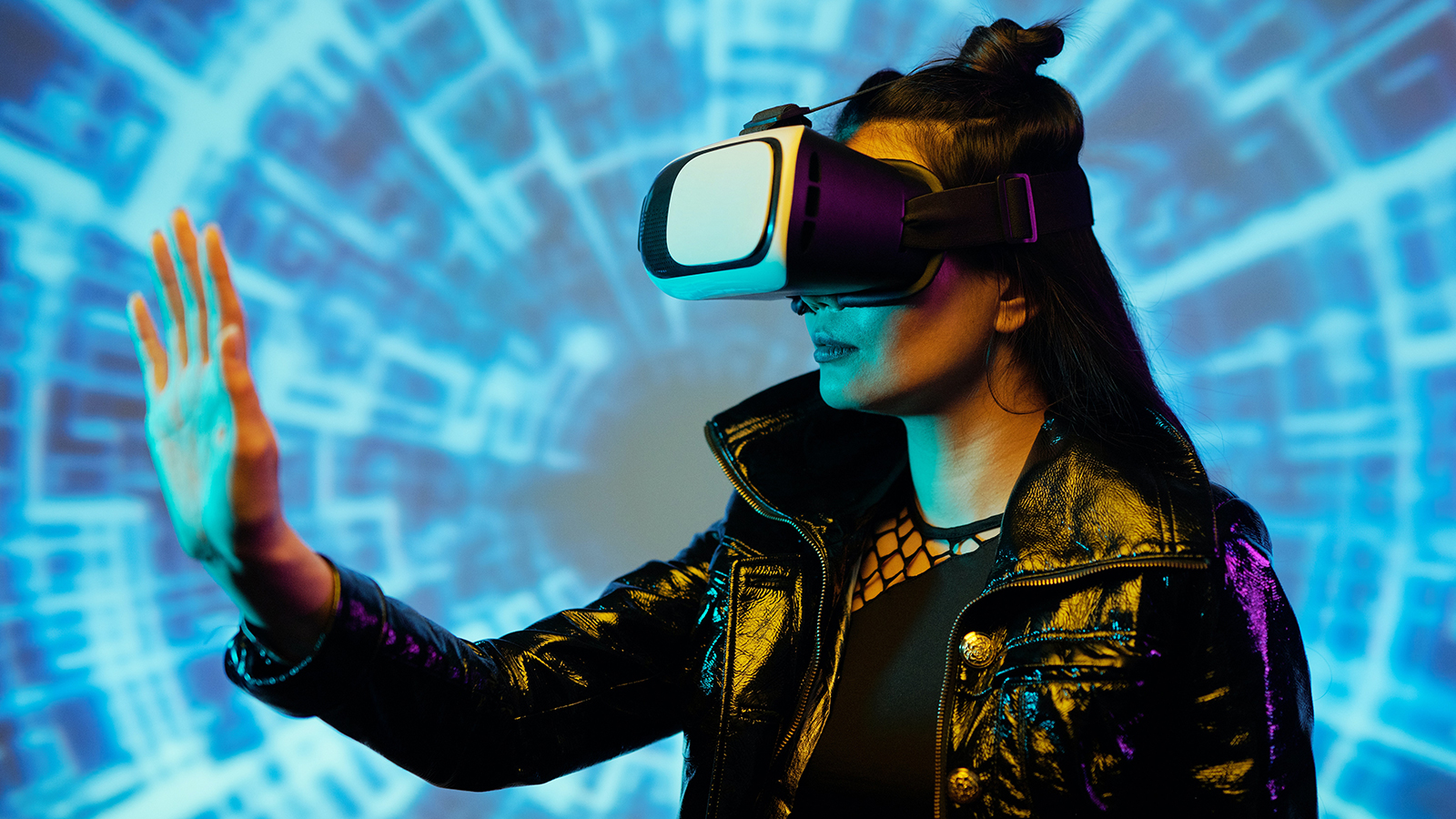 ENGAGE XR Launches ENGAGE Link to Help Businesses Expand Into The Metaverse