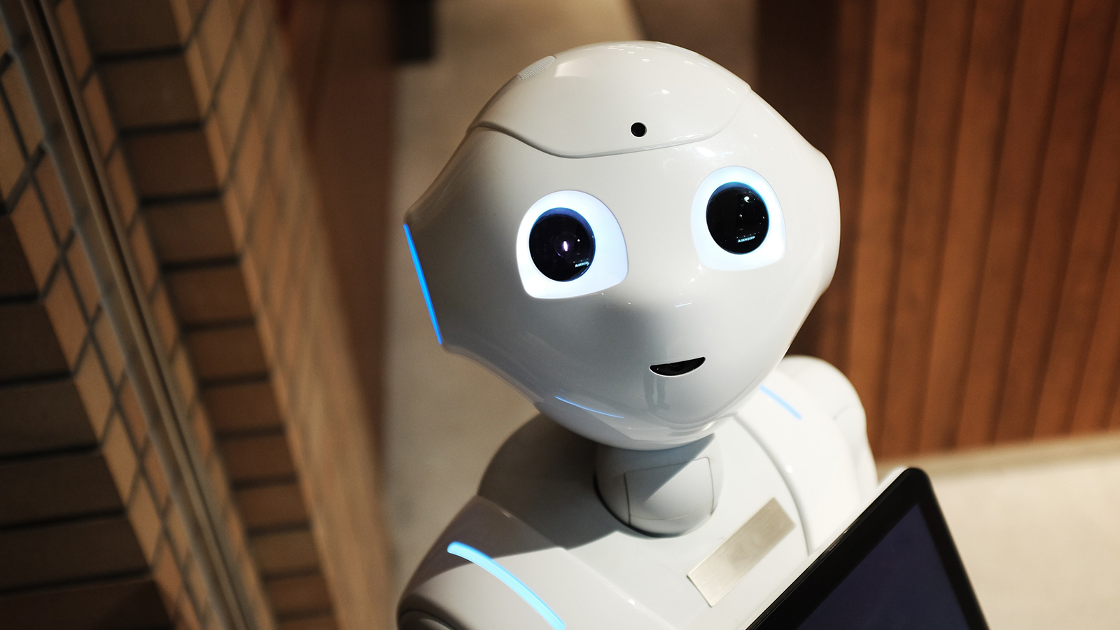 Locus Robotics Announces $117 Million in Series F Funding, Bringing Its Valuation Close to $2 Billion
