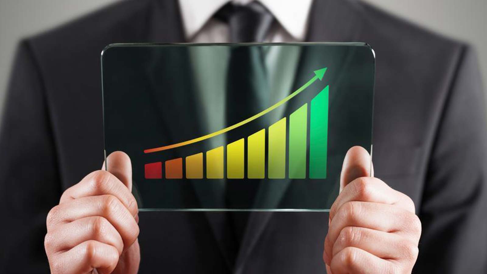 MindsDB is now the leading and fastest growing applied ML platform in the world