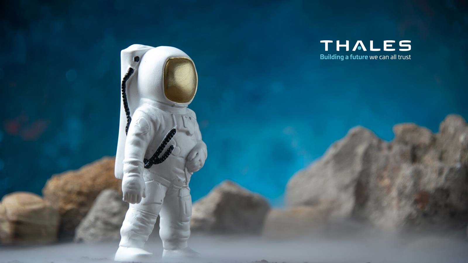 Thales Alenia Space Has Been Selected by the European Space Agency to Study Specific Technical Aspects for a Future Lunar Radio Navigation System