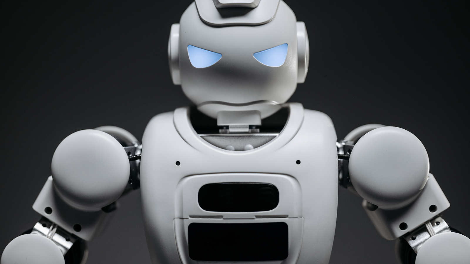 Lucy Pioneers Generative AI for Knowledge Management with New Feature: Lucy Synopsis