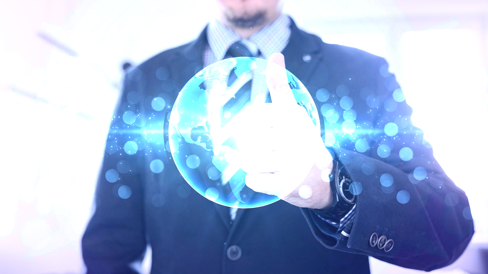 KDDI Makes Mobile Payment and Customer Loyalty Program Smarter with Oracle