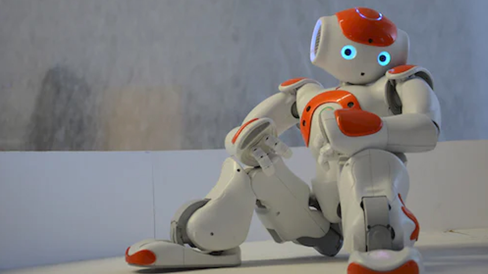 Live AI Translation Used to Increase Comprehension and Inclusivity for Multilingual Meetings and Events