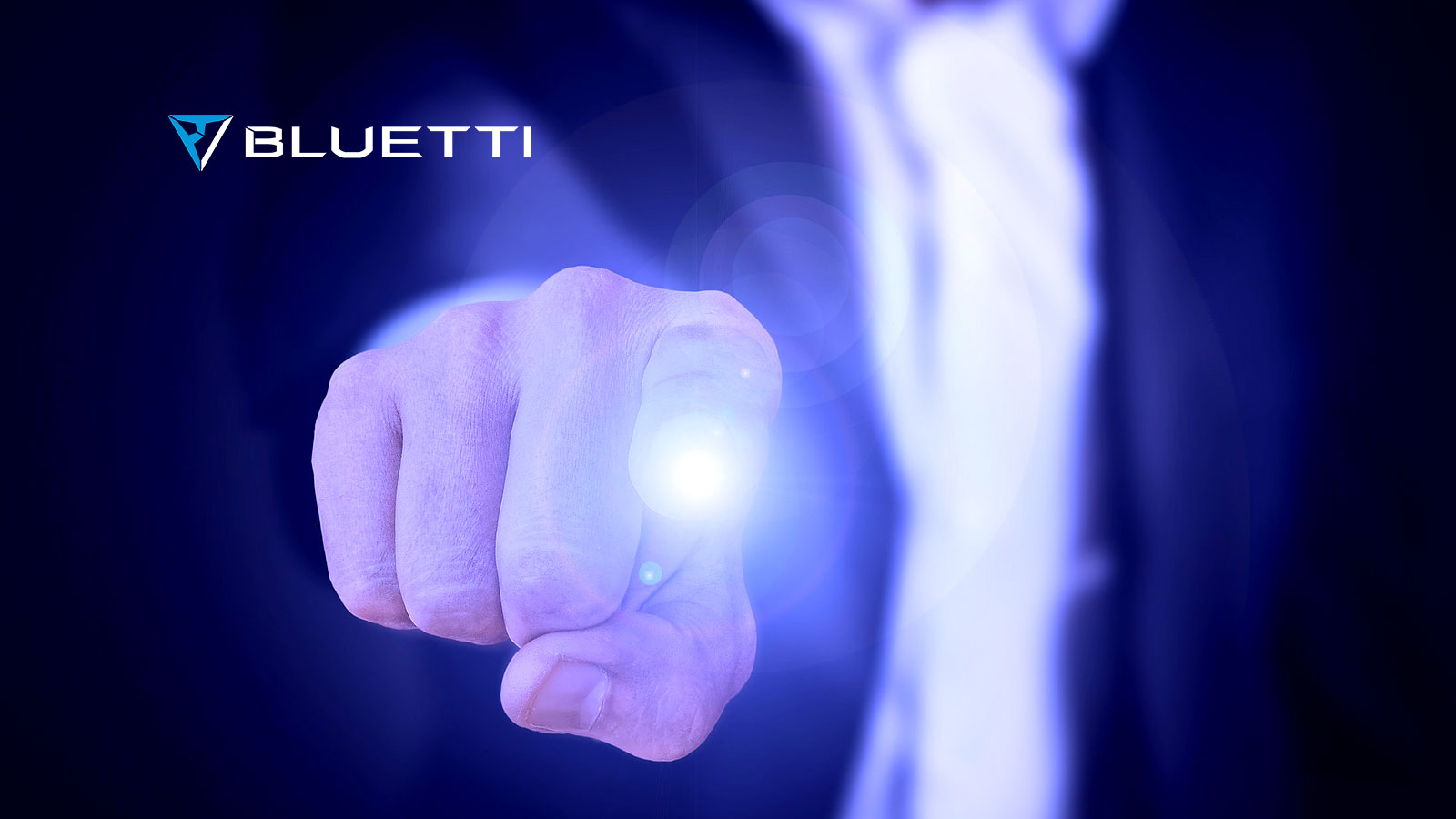 BLUETTI Launches SwapSolar on Indiegogo, Transforming Outdoor Experience